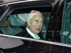 Carlo III alla messa di Pasqua, primo evento pubblico dopo diagnosi di cancro