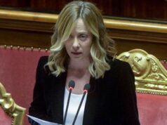 Ucraina, Meloni: “No all’invio di soldati, rischio escalation”