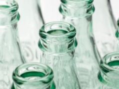 Abbandono di vetro in strada, lo fa 1 italiano su 4: i dati