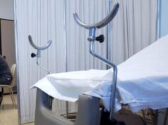 Aborto, la denuncia ad Aosta: “Donne costrette ad ascoltare battito del feto dai volontari”