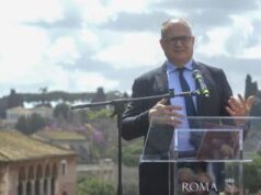 Aumento biglietto bus e metro Roma, Gualtieri: “Necessario, ma riduzione per abbonamenti”