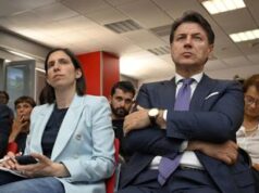 Conte: “Io con Schlein se lei si libera di cacicchi e capibastone”