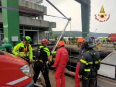 Esplosione alla centrale di Suviana, scoppiata turbina: 3 operai morti, si cercano i 4 dispersi