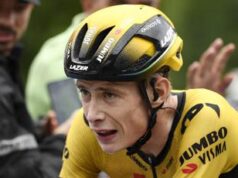 Giro dei Paesi Baschi, terribile caduta: Vingegaard in ospedale