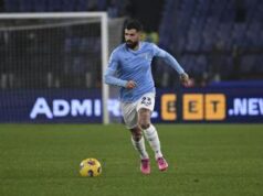La Ferrari di Elseid Hysaj prende fuoco: “Sto bene, difetto dell’auto”