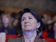 Malattie rare, Roccella: “Valorizzare ruolo e competenze donne caregiver nel lavoro”