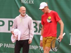 Sinner oggi in campo a Montecarlo contro Korda: come vederlo in tv e streaming