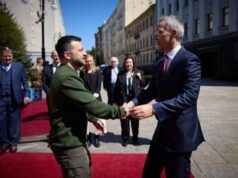 “Ucraina entrerà nella Nato”, la promessa di Stoltenberg a Zelensky