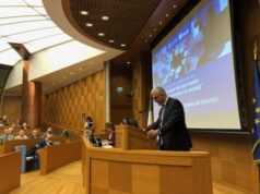 Cida-Censis, quasi il 50% di chi sente ceto medio vive timore declassamento