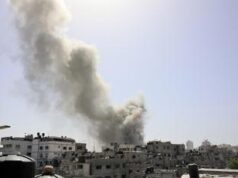 Gaza, media: “Raid Israele su moschea: 16 morti, 10 sono bambini”