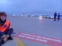 Germania, Ultima Generazione blocca l’aeroporto di Monaco