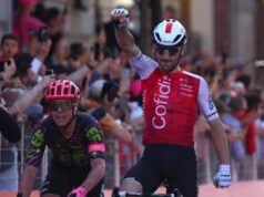 Giro d’Italia, Thomas vince la quinta tappa in volata: battuto Pietrobon
