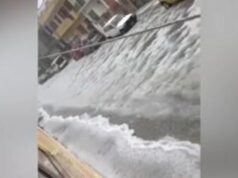 Grandinata a Nardò, la strada è un fiume di ghiaccio – Video