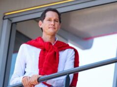 John Elkann: “Da nostra madre violenze fisiche e psicologiche quando eravamo piccoli”