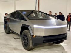 La Cyber Odyssey in Italia di Tesla