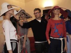 Lo stilista Vittorio Camaiani riceve al Senato il premio ‘Marchigiano dell’anno’