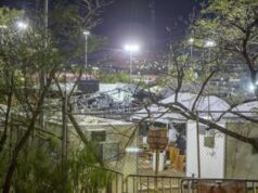 Messico, crolla palco durante comizio: 9 morti e 50 feriti