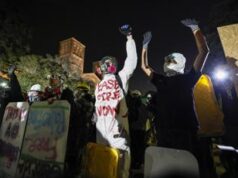 Usa, non si fermano proteste pro-Gaza nelle università: polizia fa irruzione a Ucla