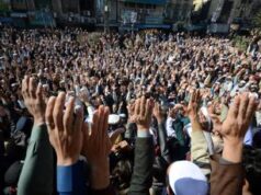 Accusato di blasfemia, bruciato vivo dalla folla inferocita: orrore in Pakistan