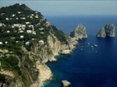 Capri ancora senza acqua, stop del sindaco ai turisti