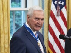 E’ morto Jerry West, leggenda Nba aveva 86 anni: ha ispirato il logo della lega