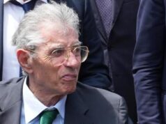 Europee, Umberto Bossi rischia l’espulsione dalla Lega