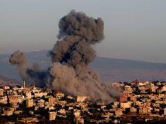 Israele, raid nel sud del Libano. Media: “Enorme riserva armi Hezbollah in aeroporto Beirut”