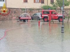 Maltempo sull’Italia, allerta gialla in 8 regioni: frane e allagamenti in Veneto