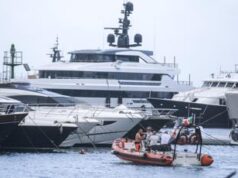 Napoli, donna travolta e uccisa sul kayak: individuato modello barca killer