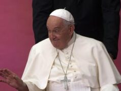 Papa in incontro a porte chiuse con i parroci torna su “frociaggine”