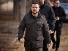 Ucraina, Zelensky: “Cina lavora per impedire a Paesi di venire a summit pace”