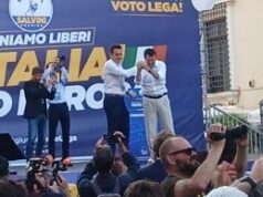 Vannacci sul palco con Salvini insiste: “Il dado è tratto, fate una ‘decima’ su simbolo Lega”