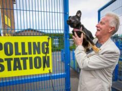 Elezioni Regno Unito, ‘sì’ al seggio da ubriachi e con i cani, ‘no’ ai selfie: tutte le regole del voto