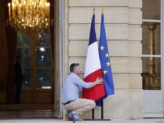 Francia, Ue avanti con nomine: Le Pen avanza ma non sfonda