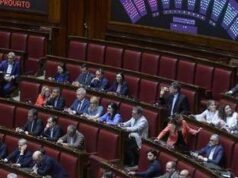 Giustizia, via libera della Camera alla riforma con 243 sì e 109 no. Tensione in Aula e seduta sospesa