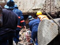 India, crolla edificio di 5 piani: sette morti e persone sotto le macerie