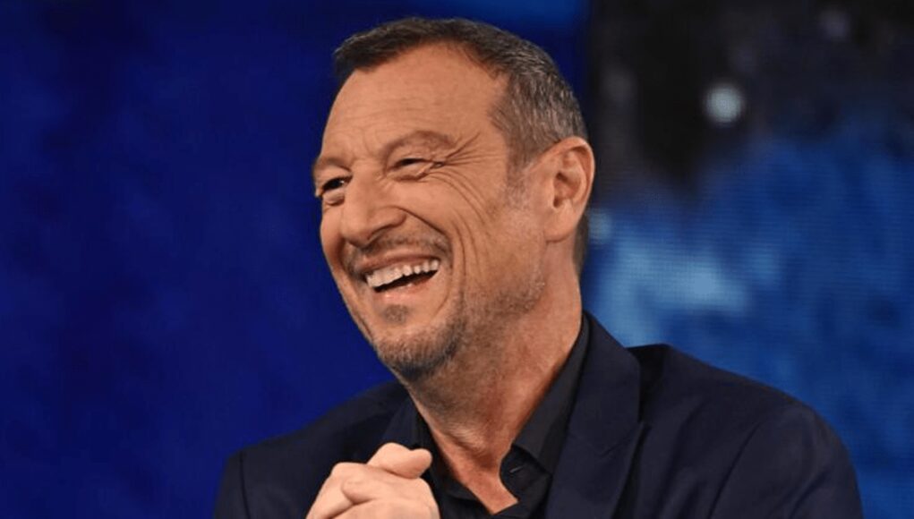 Amadeus è il quarto giudice del serale di ‘Amici 25’, il video-annuncio