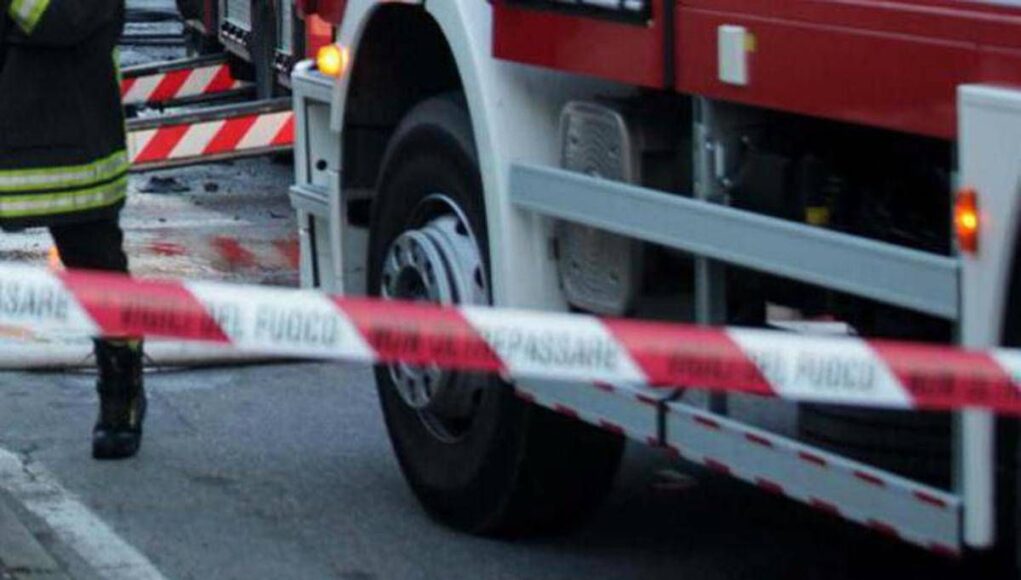 Scontro fra tre auto sull’A4 a Verona, morta una 61enne