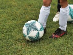 Livorno Ferraris: muore per malore guardando la partita del figlio calcio