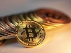 Bitcoin ai massimi, sopra i 122mila dollari