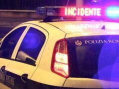 Incidente a Roma, auto travolge pedone: morto 47enne