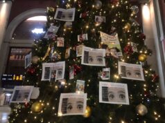 Genitori a Torino chiedono giustizia sotto l’albero di Natale natale genitori torino