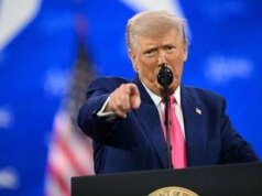 Trump insiste: “Prenderemo la Groenlandia al 100%”, e non esclude uso della forza