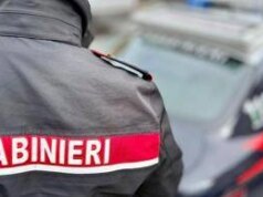 Donna precipita dal balcone nel Catanzarese, fermato il marito