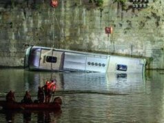 Pullman nel Po a Torino, autopsia: “L’autista è morto per un malore”