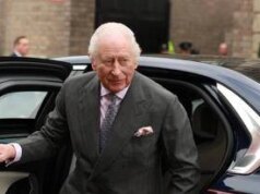 Re Carlo in ospedale, effetti collaterali dopo terapia per cancro