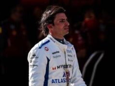 Sainz, inizio da incubo: fuori a Melbourne, 13esimo in Cina. E Albon vola