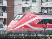 Stop ai treni sulla linea Alta velocità Roma-Firenze, cosa cambia da fino a lunedì 13 aprile