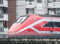 Stop ai treni sulla linea Alta velocità Roma-Firenze, cosa cambia da fino a lunedì 13 aprile