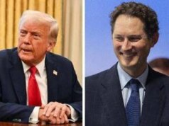 Trump prepara annuncio dazi 2 aprile. Incontro con John Elkann: “Non ha chiesto stop tariffe su auto”